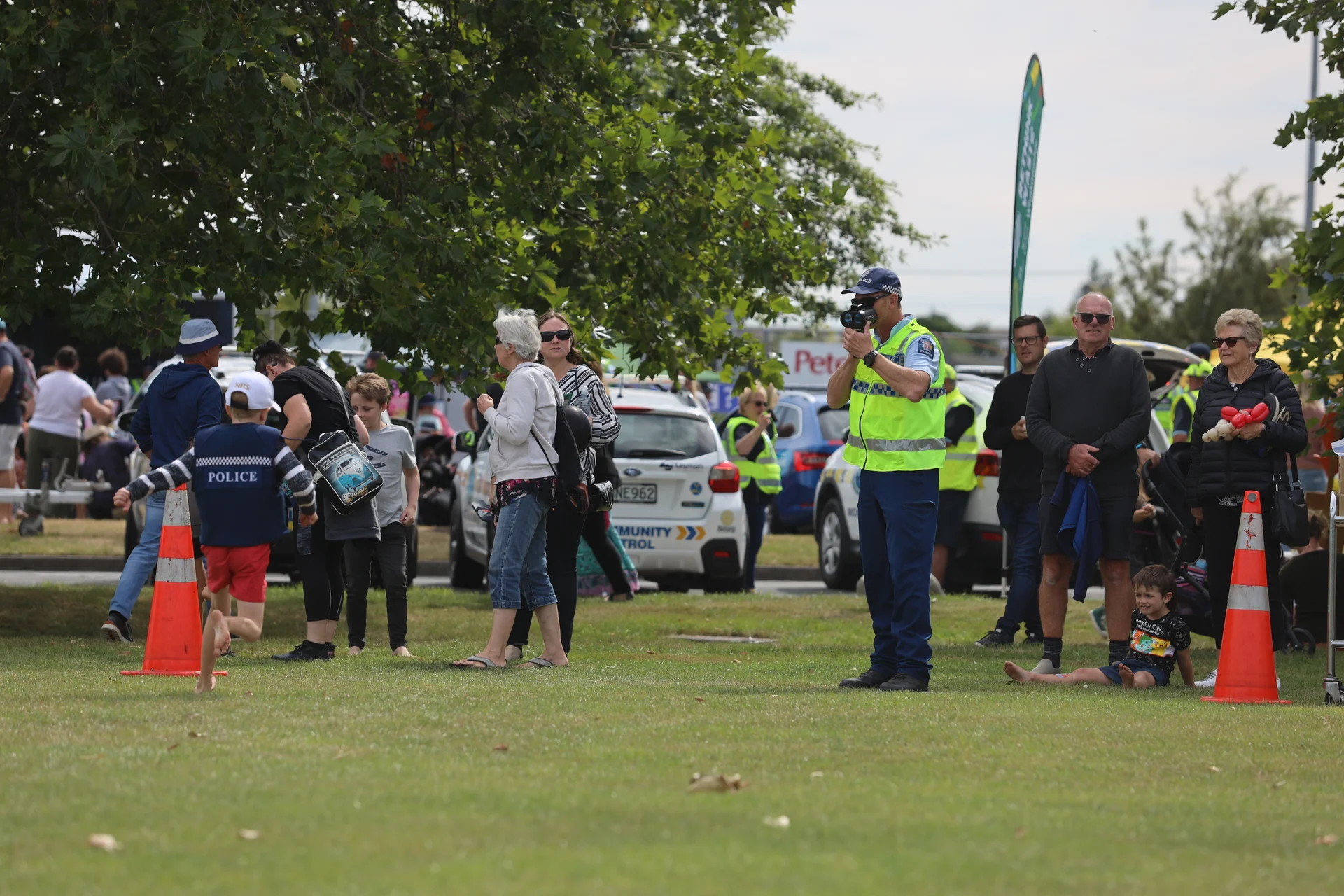 Cops with Cakes' popular return