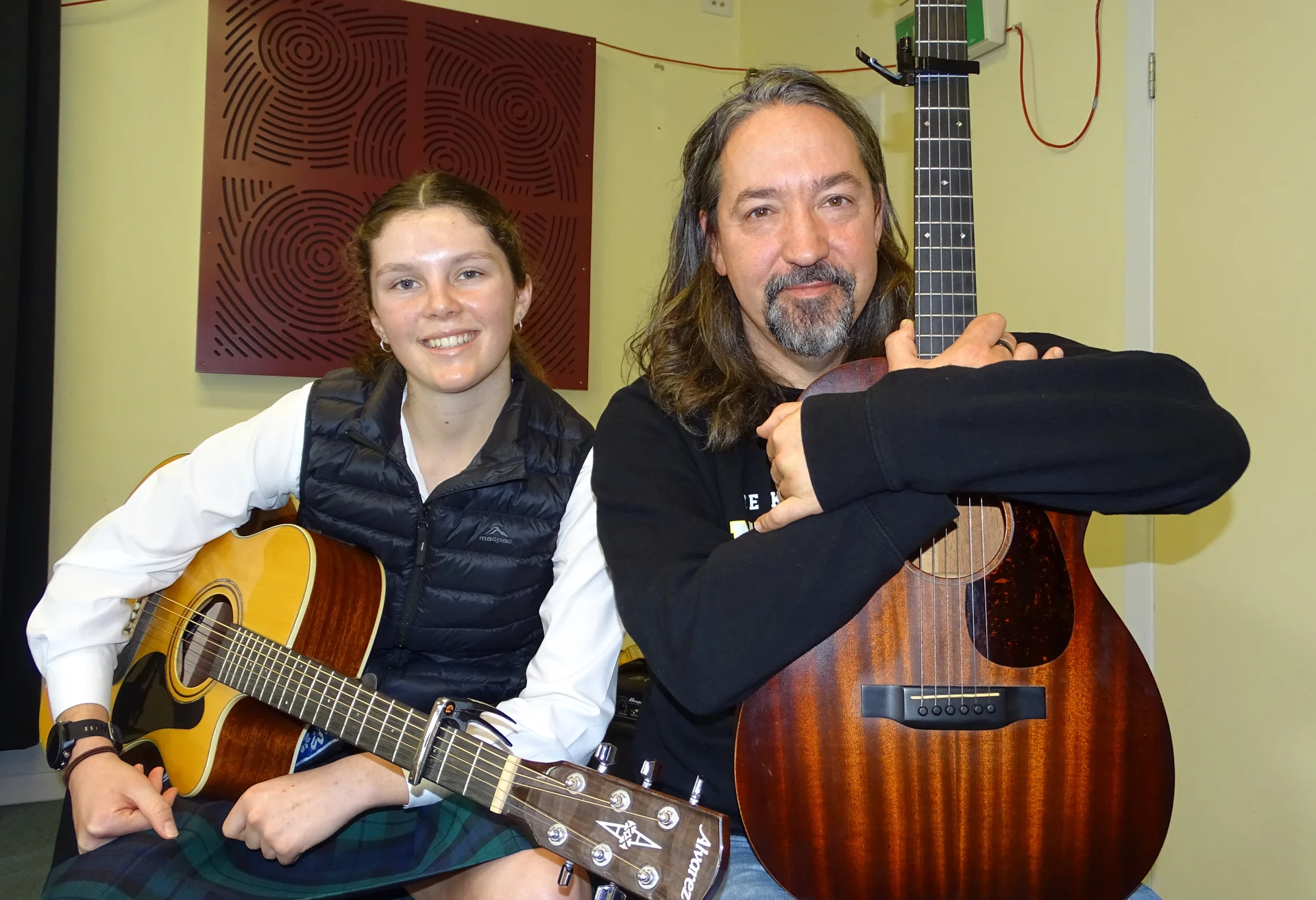 Young musos get mentored by Kiwi rock legend