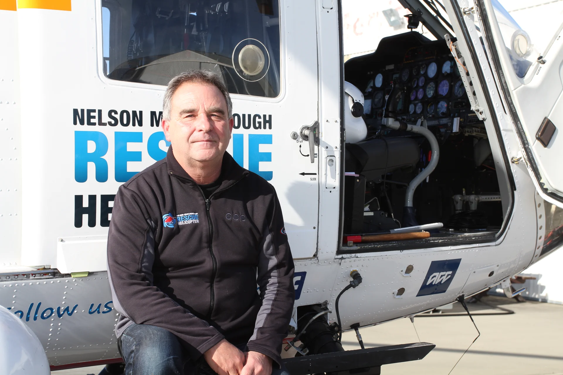 Rescue crewman hangs up helmet after three decades