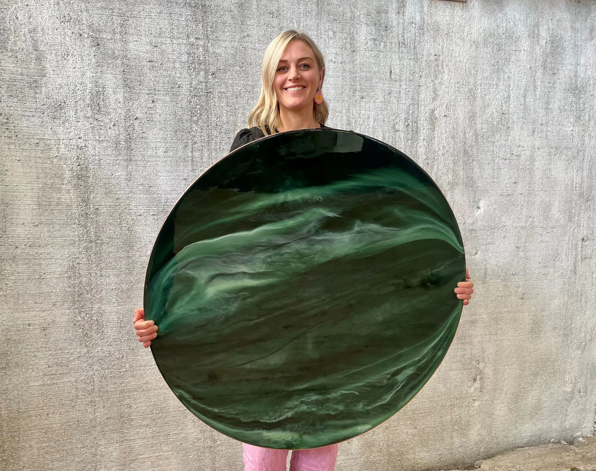 Pounamu effect creates soothing artwork