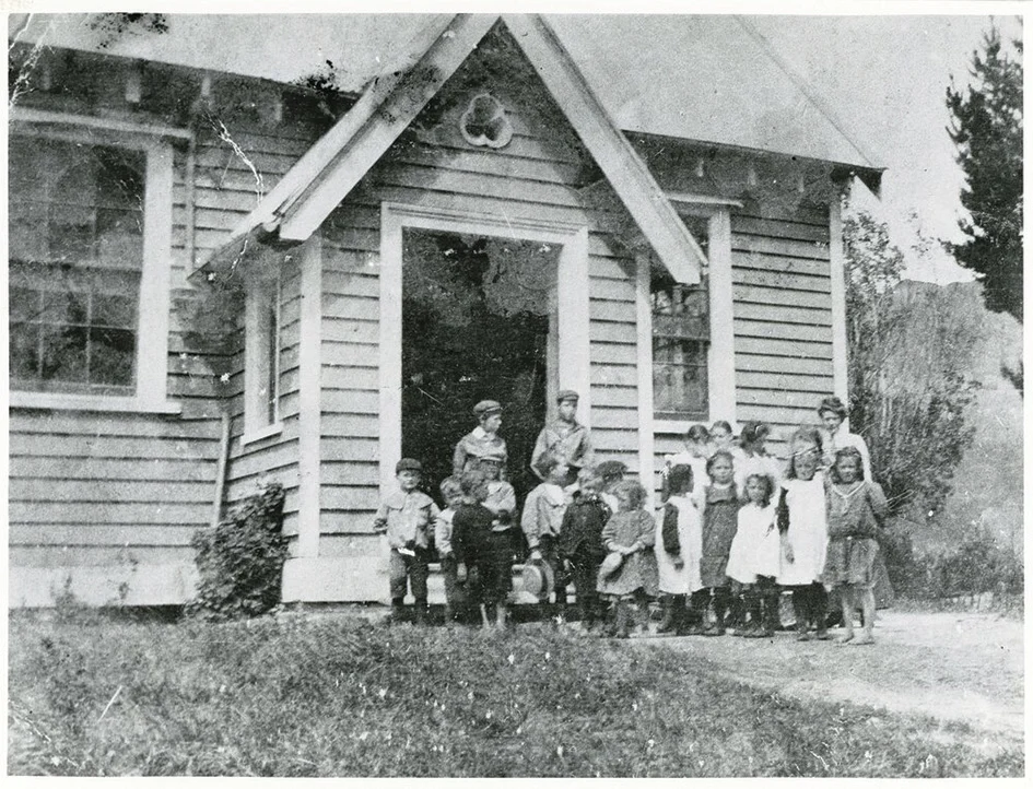 History: Looking back on the five lost schools of Waimea