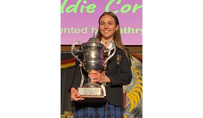 Madeline claims Garin Dux title