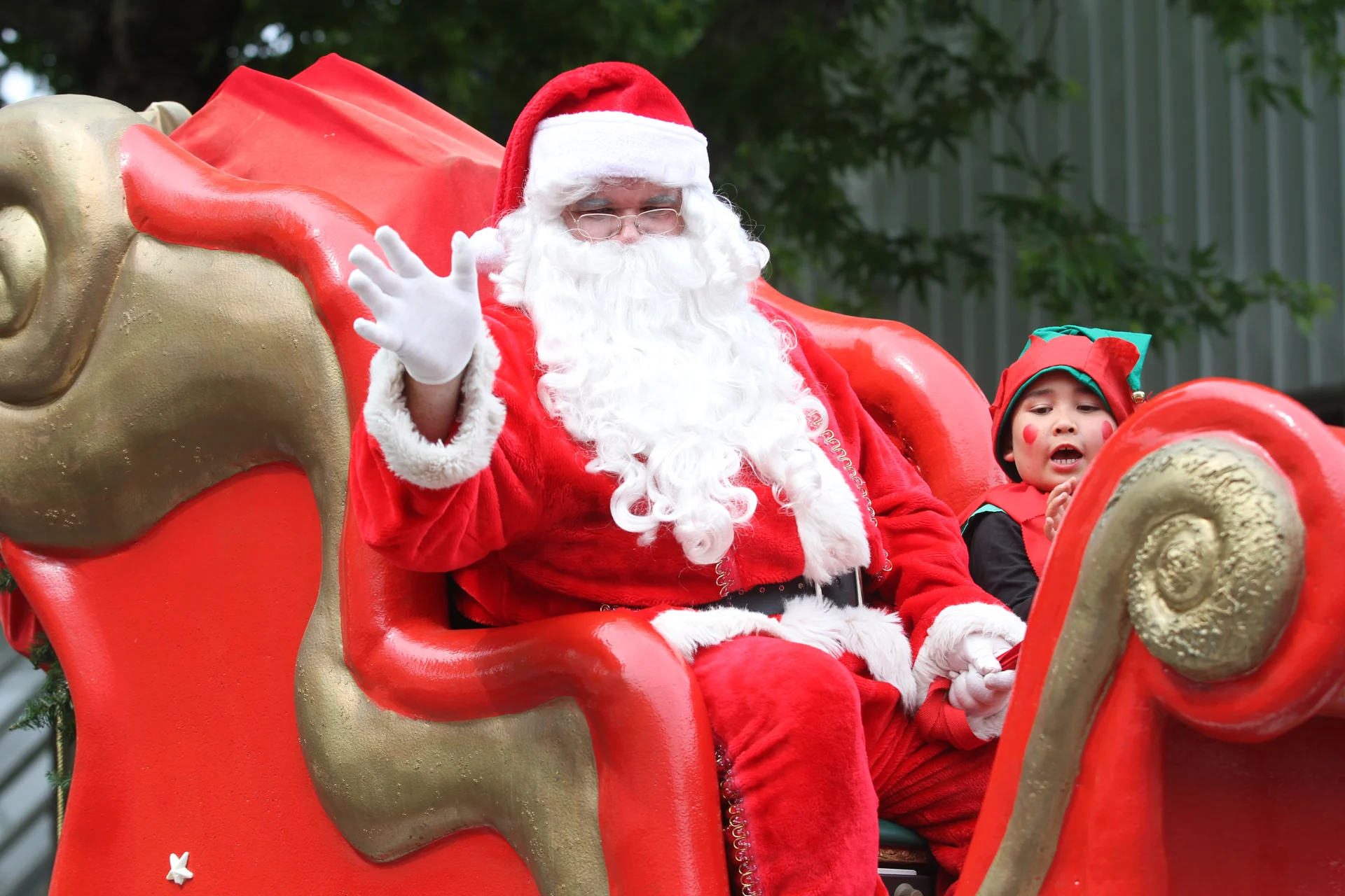 Santa parade to ring out in Nelson