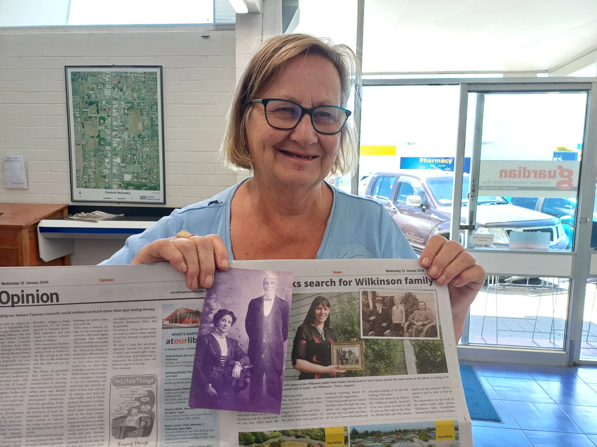 Descendants found for mystery photo