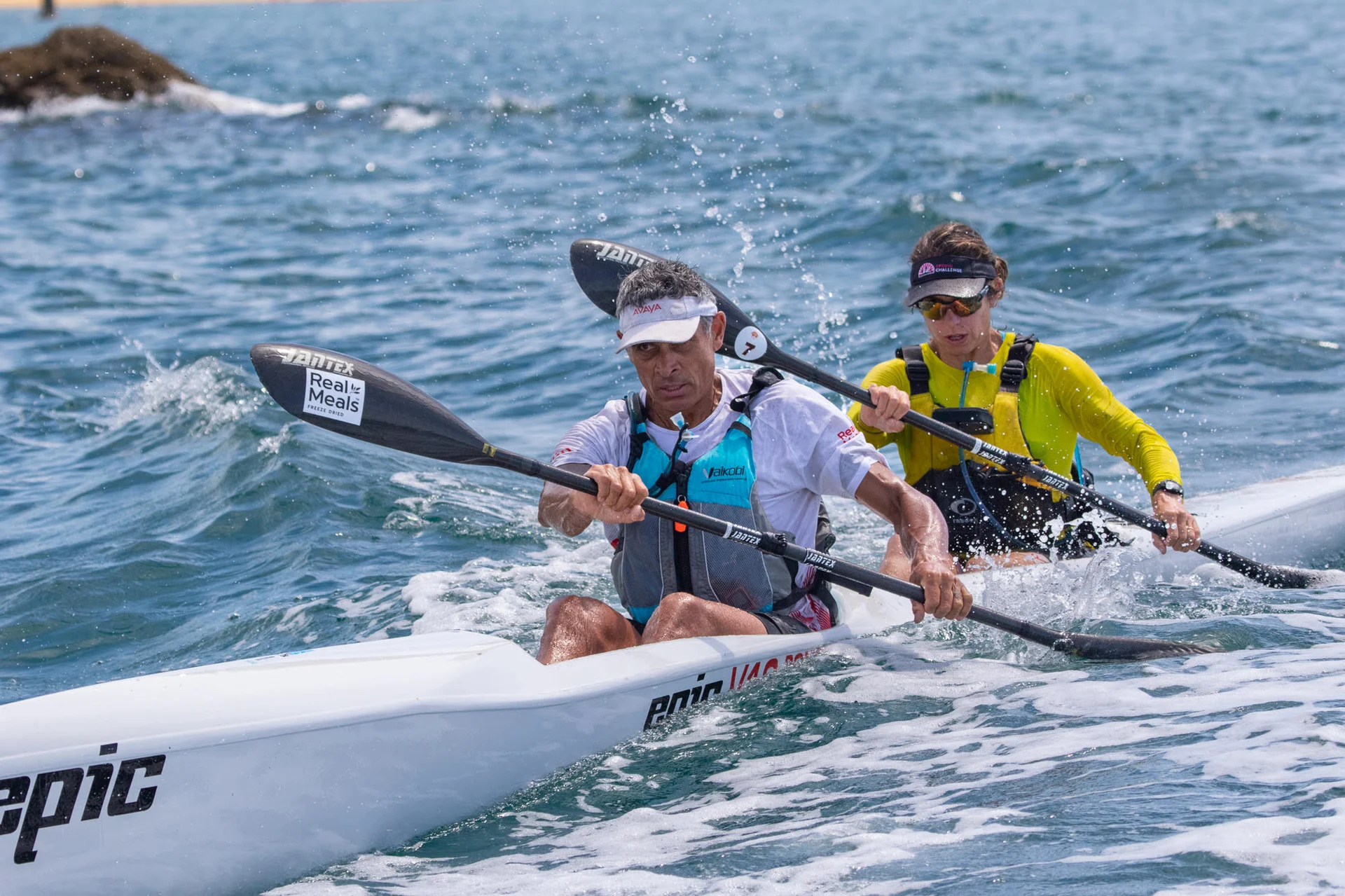 A Smooth Success for Queen and King of the Bay