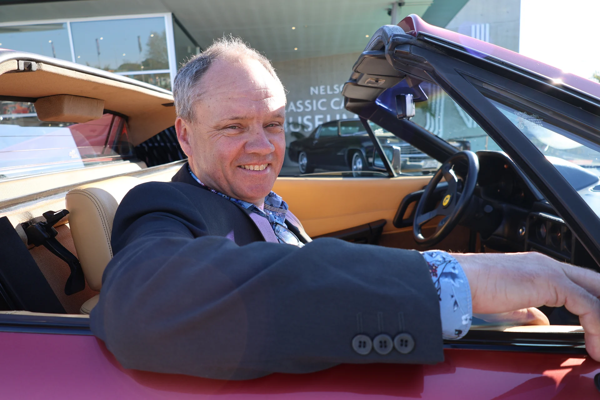 Steering suave for men