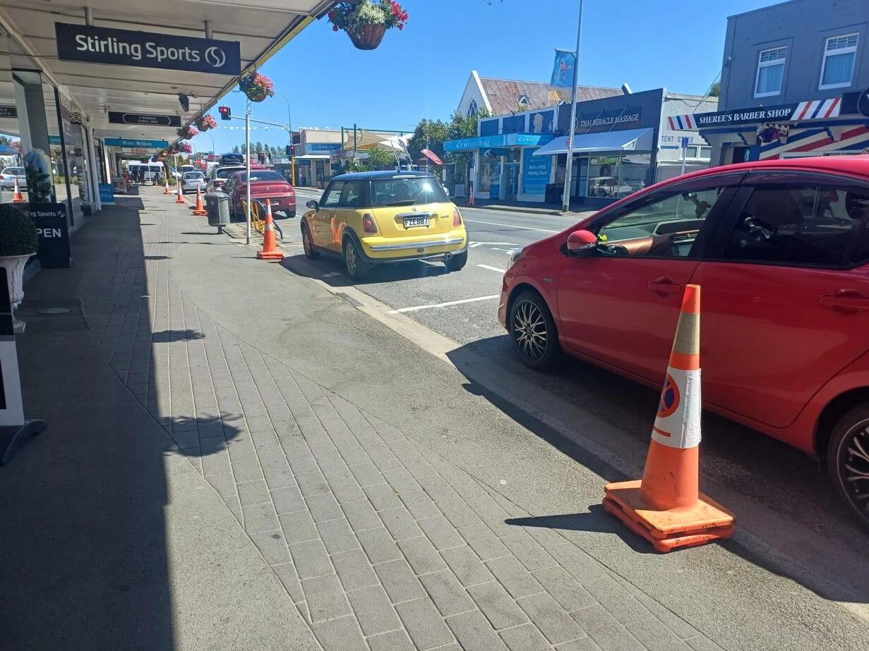 Commotion and chaos around cone confusion