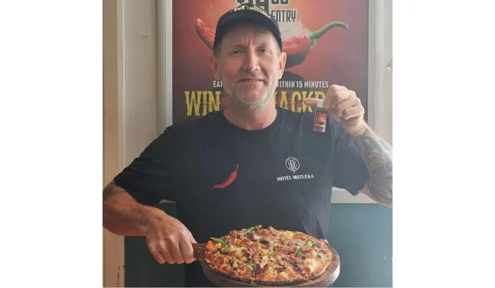 Mot’s hot pizza challenge