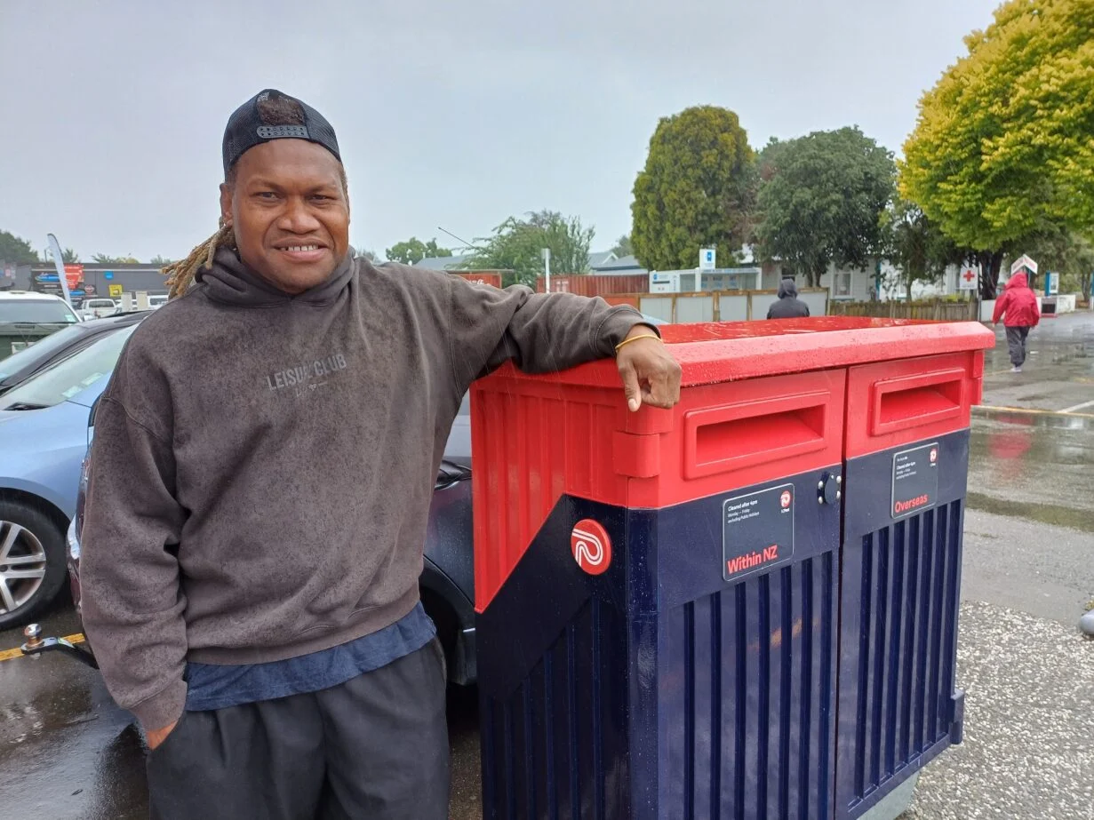 Motueka’s musical postie signs off
