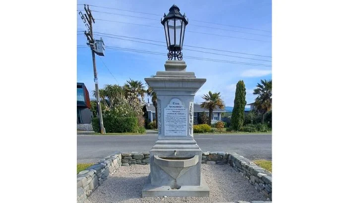 Memorial with a threefold purpose