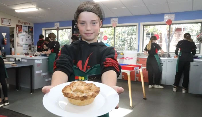Pastry, possum and pie royalty