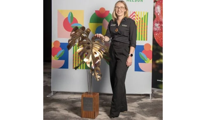 Amelia wins Young Grower title