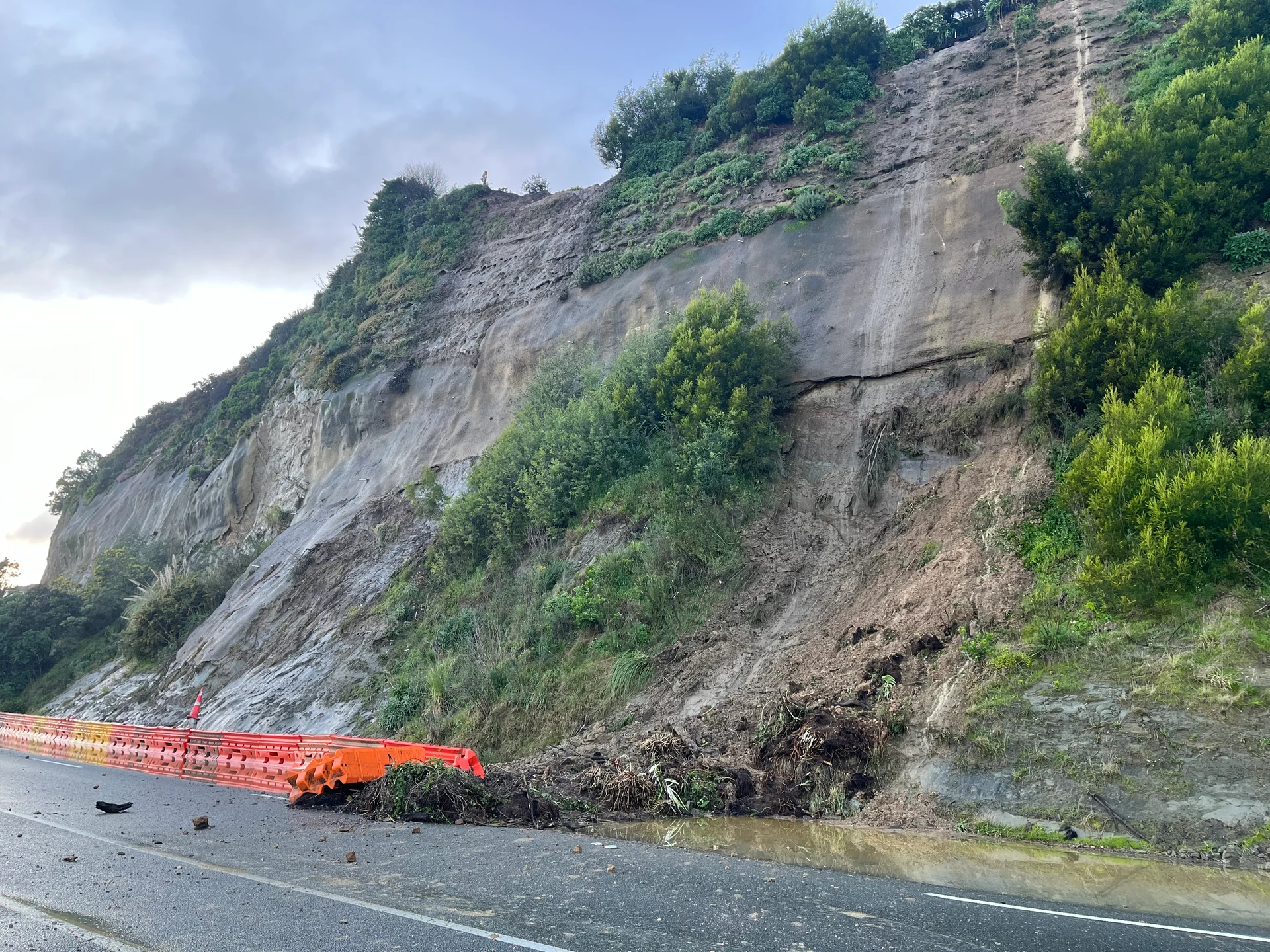 Rocks Road remains closed, SH6 Belgrove to Kohatu opens