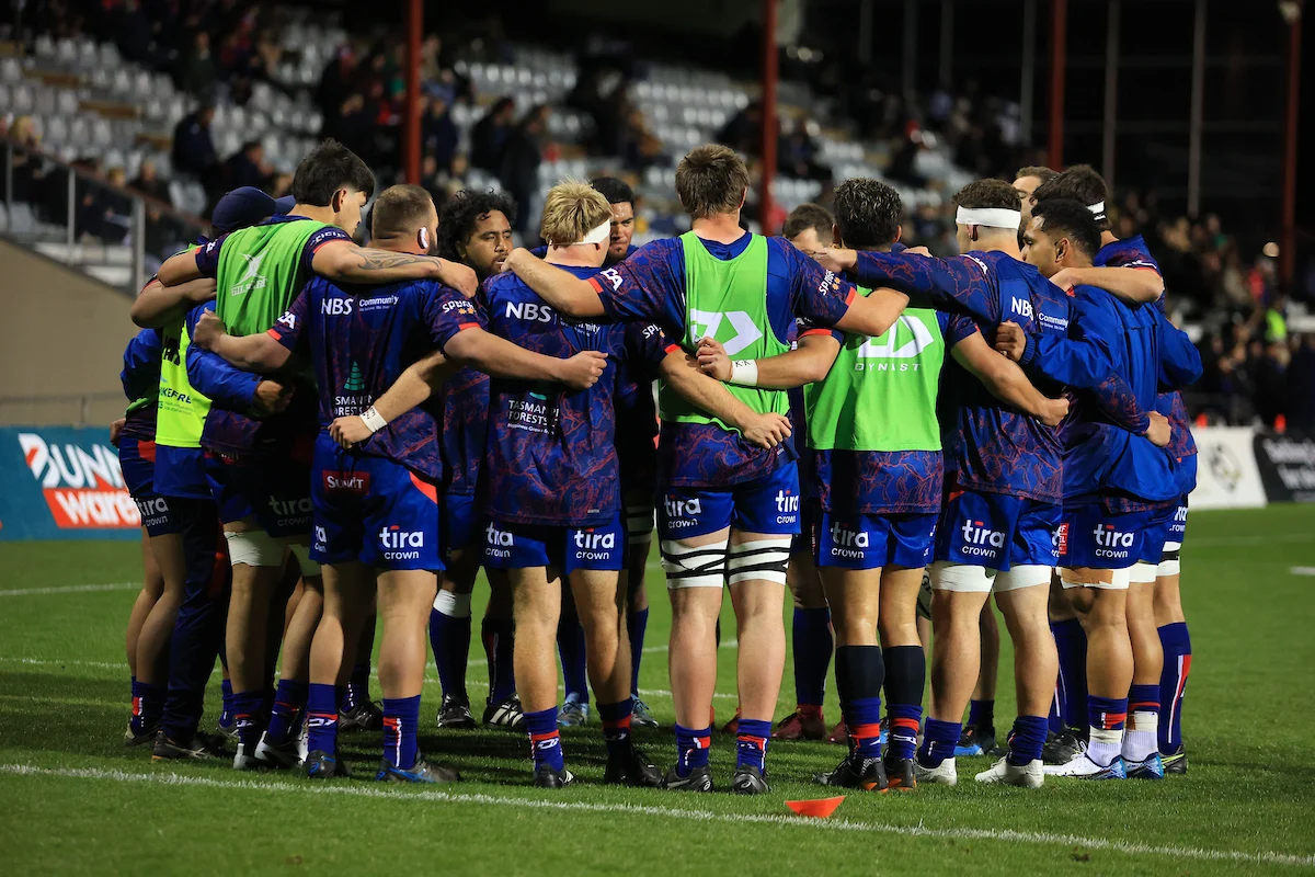 Tasman Mako prevail in southern try-fest