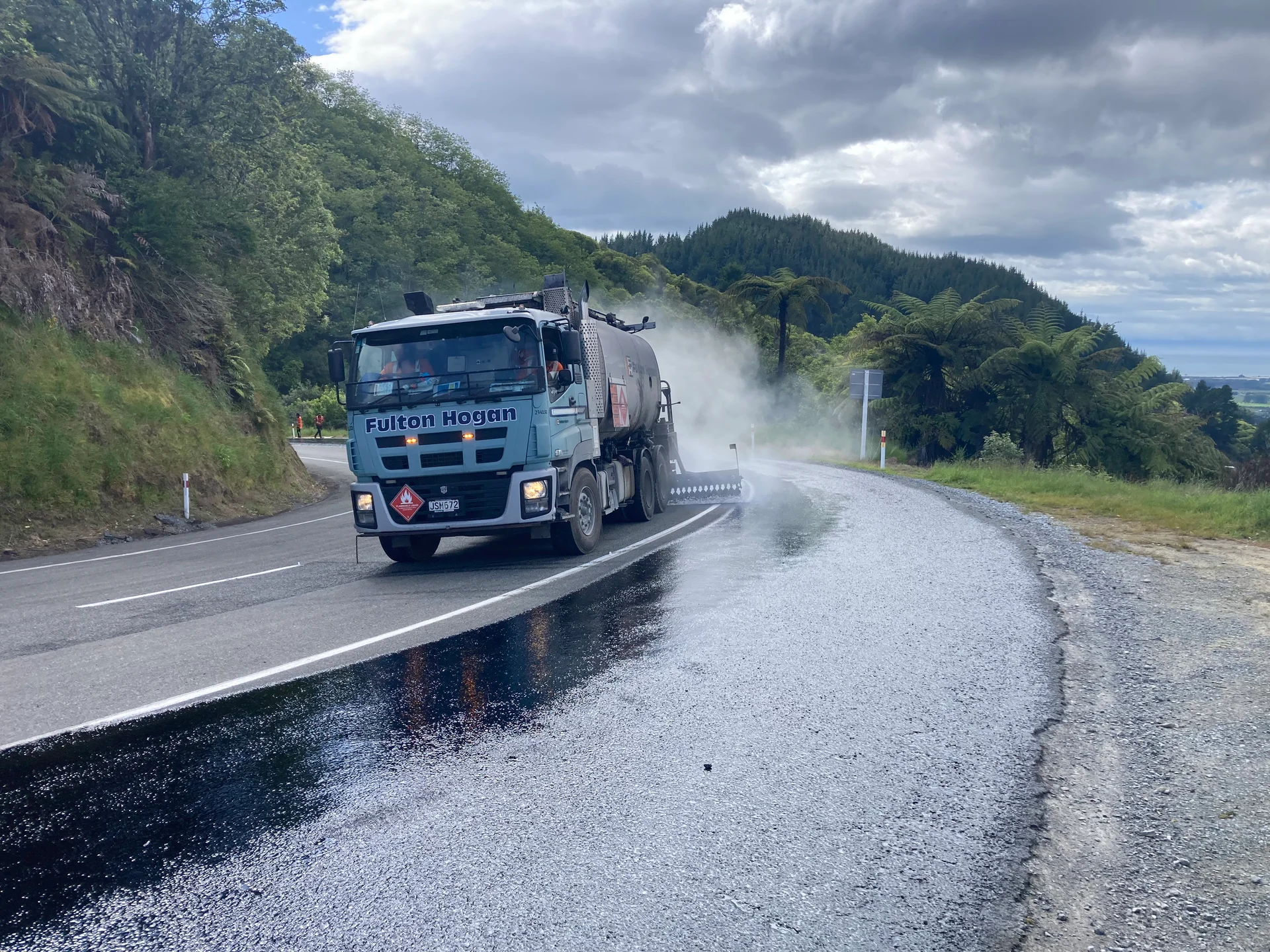 State Highway 60 Tākaka Hill resealed before summer holidays