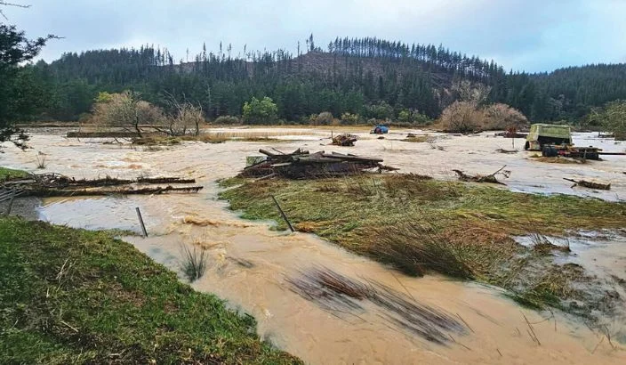 Farmers frustrated by river care rules