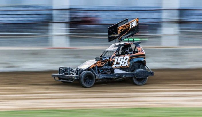 Tasman Thunder return on Fireworks Night