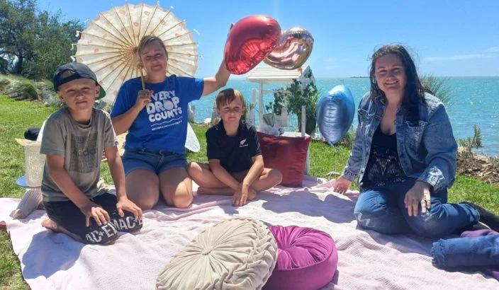 Motueka saltwater baths hosting free family-friendly Valentine’s Day picnic event