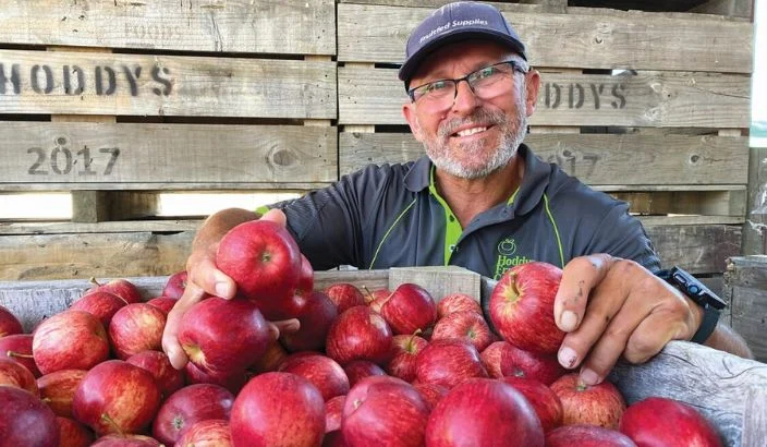 Hope orchard celebrates 44th harvest season