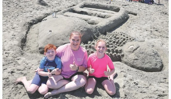 Fishing boat octopus sculpture wins Tahuna Beach Holiday Park sand competition