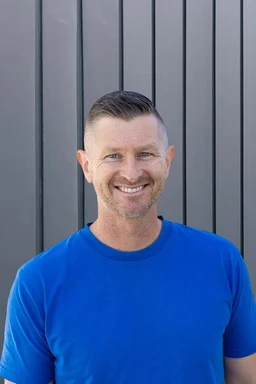 Jon Routhan