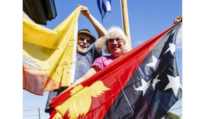 Atawhai man’s daily flags delight locals