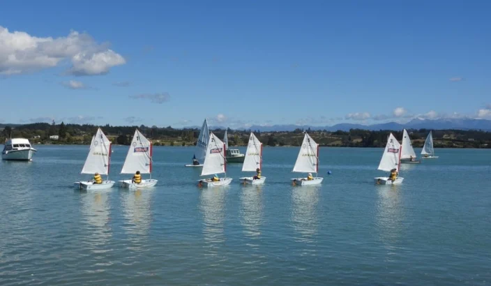 Grossi Point sailing regatta results