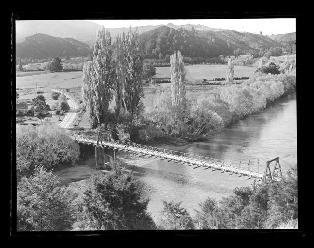 A bridge that bound the Motueka Valley
