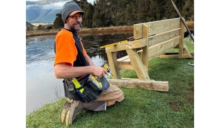 Skating onto the pond in style