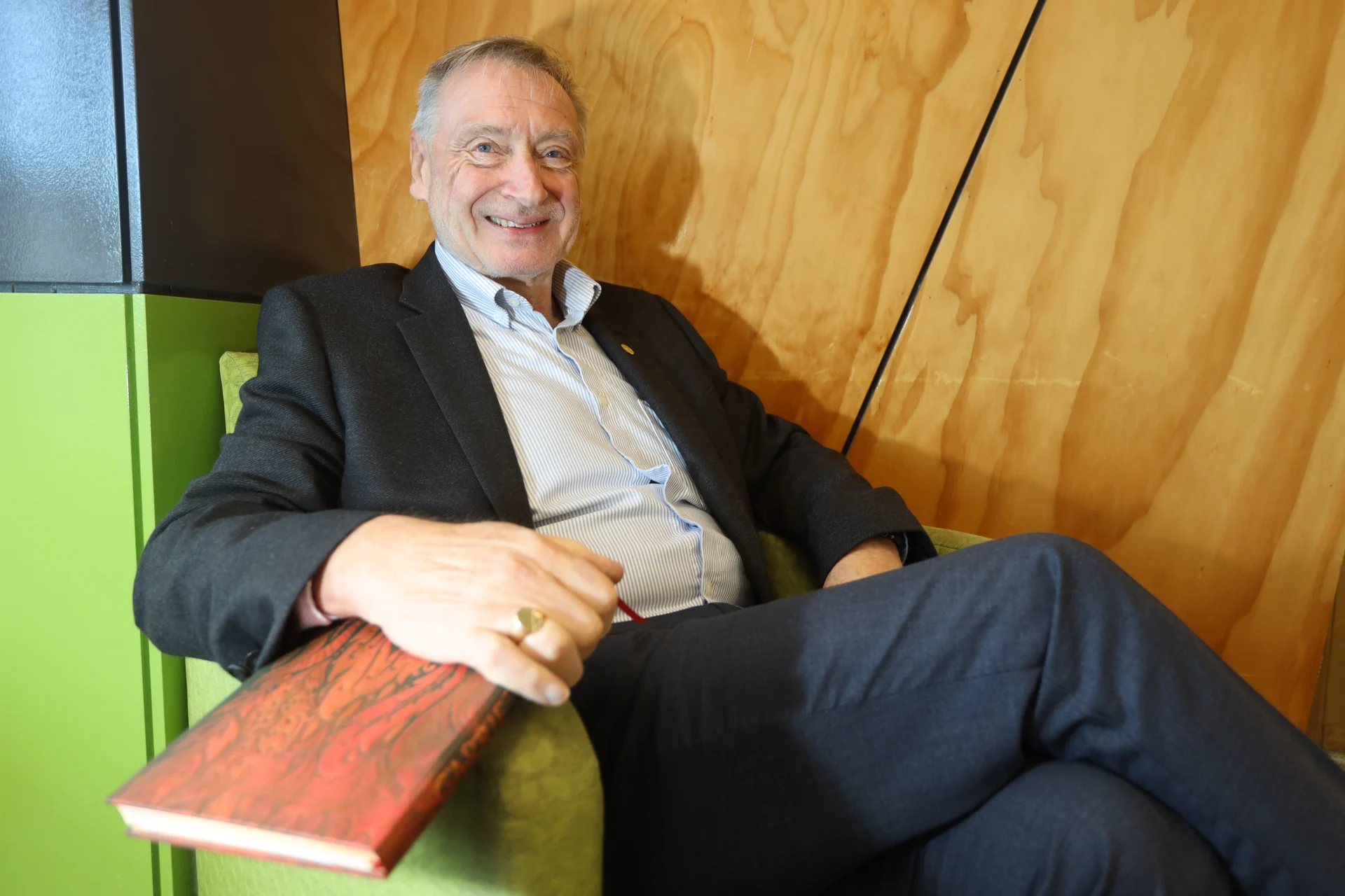 Business mentor Nigel Teal recognised