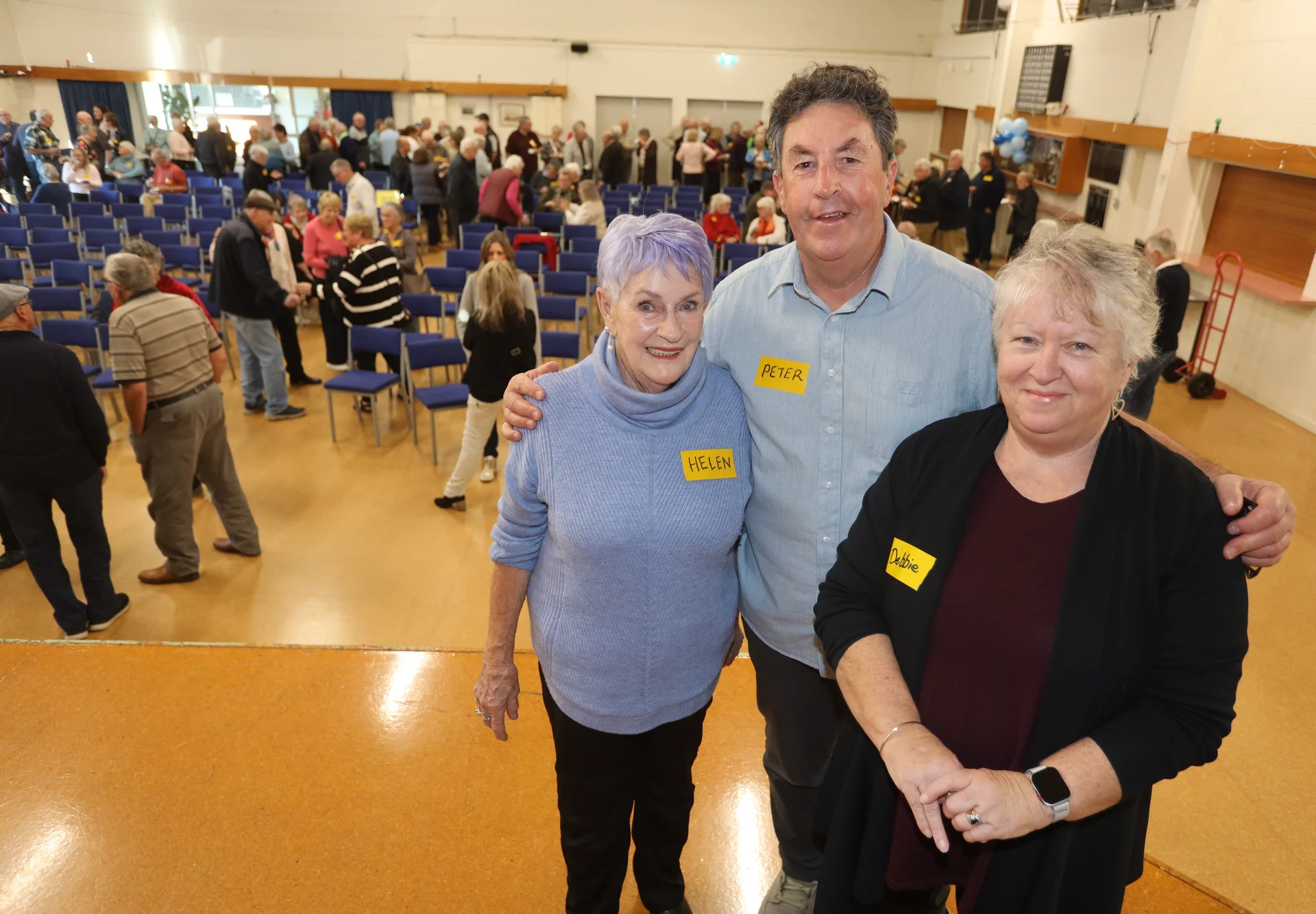 Ex West Coasters reunion draws 180 attendees