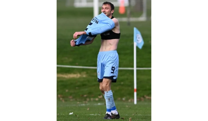 Lennon’s yellow card plan pays off