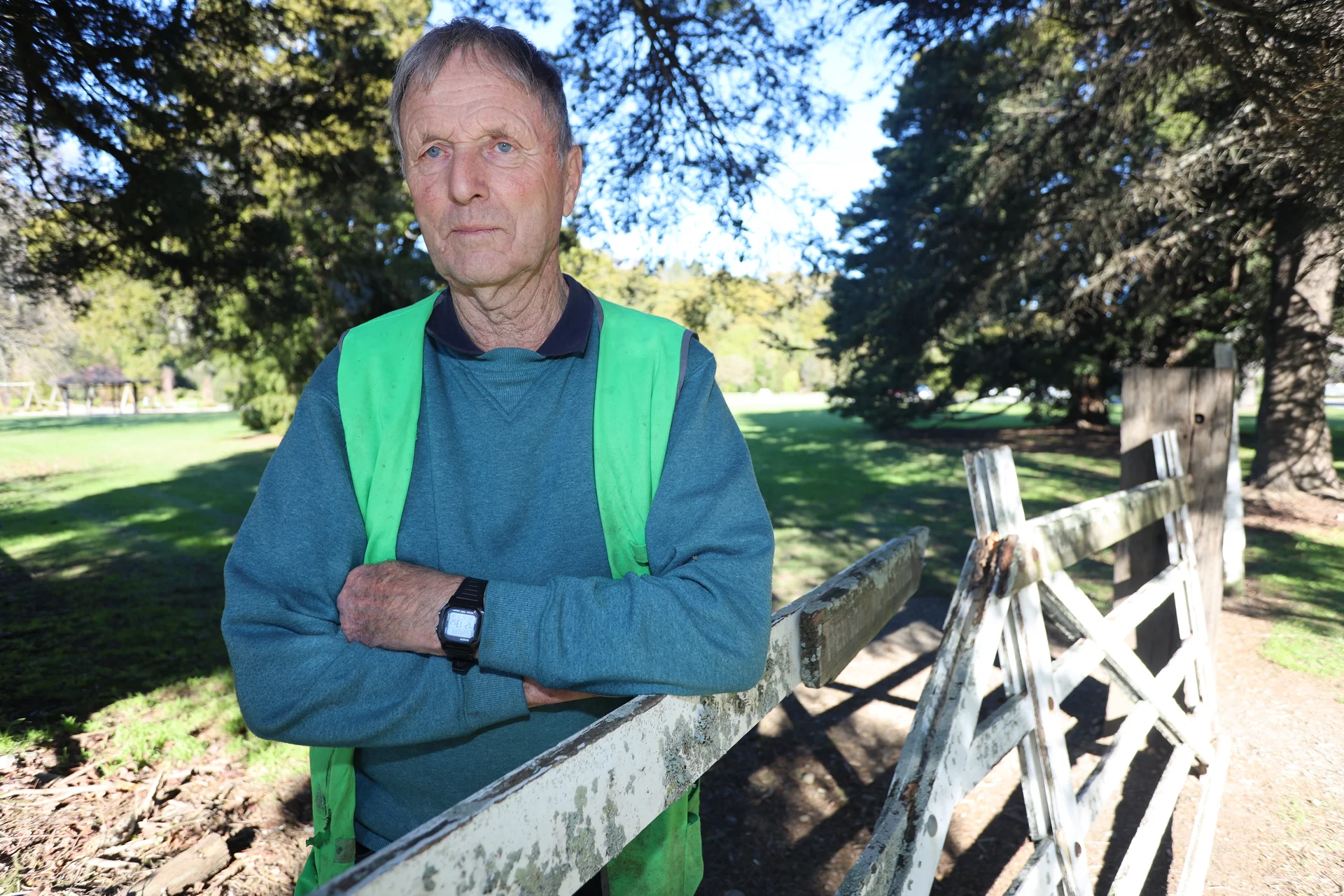 Historic Faulkner Bush gate damaged in Wakefield
