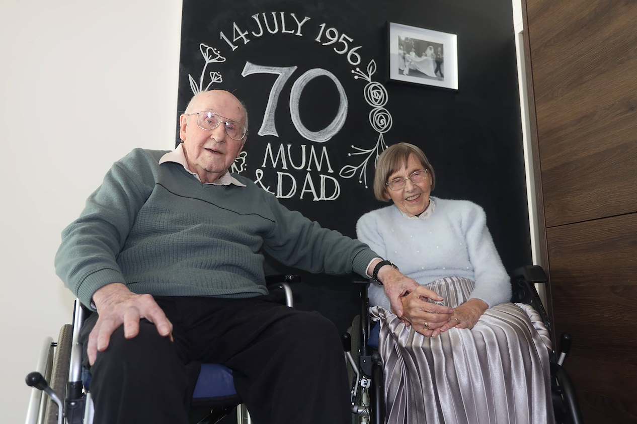 Nelson couple celebrates 70th wedding anniversary