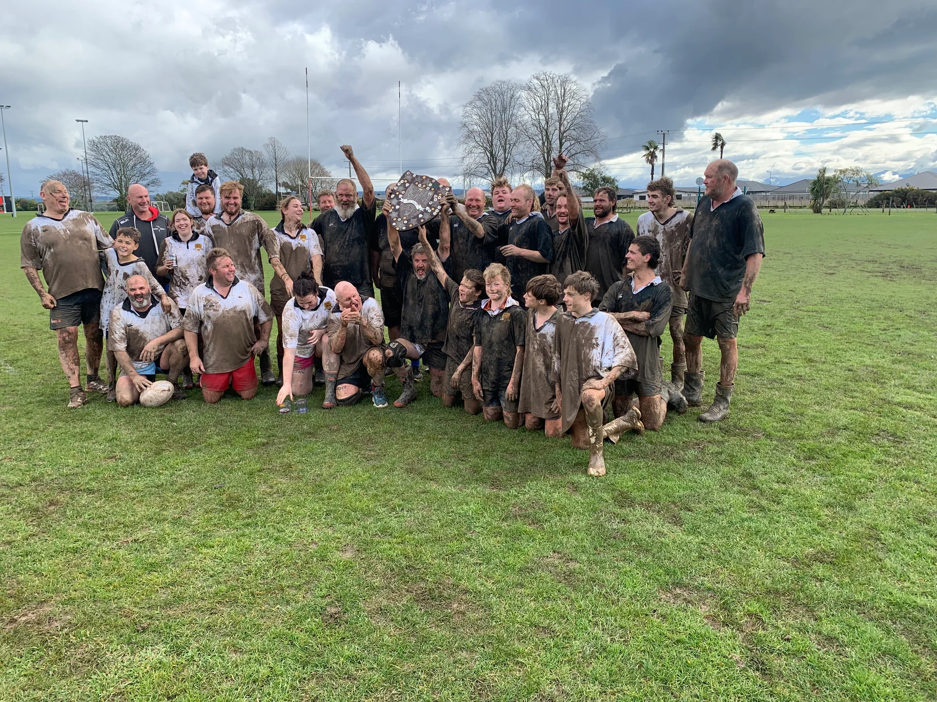Tapawera retains Kaka Shield in mud