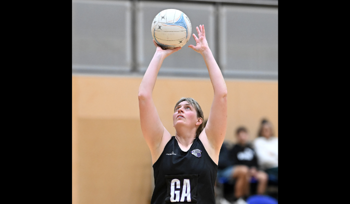 Prices bounces back to set up title defence