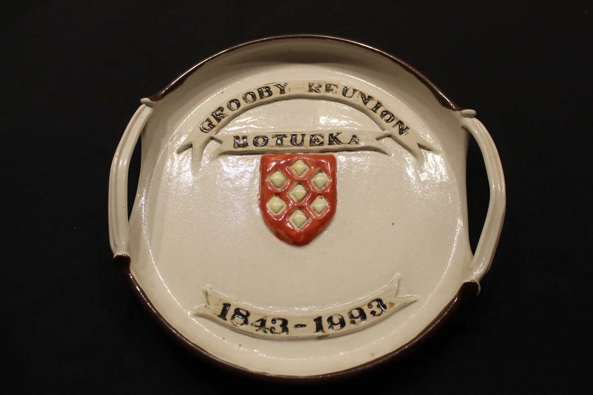 Grooby reunion plate marks 150 years