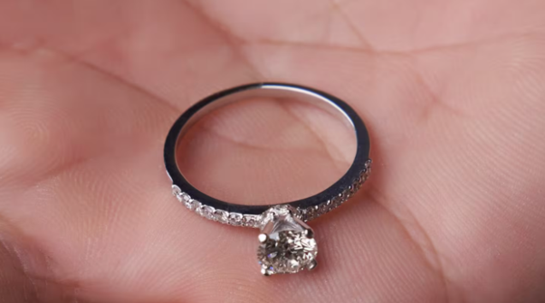 Jarrod Bennett stole $2700 ring to propose before returning it to Nelson jewellery store