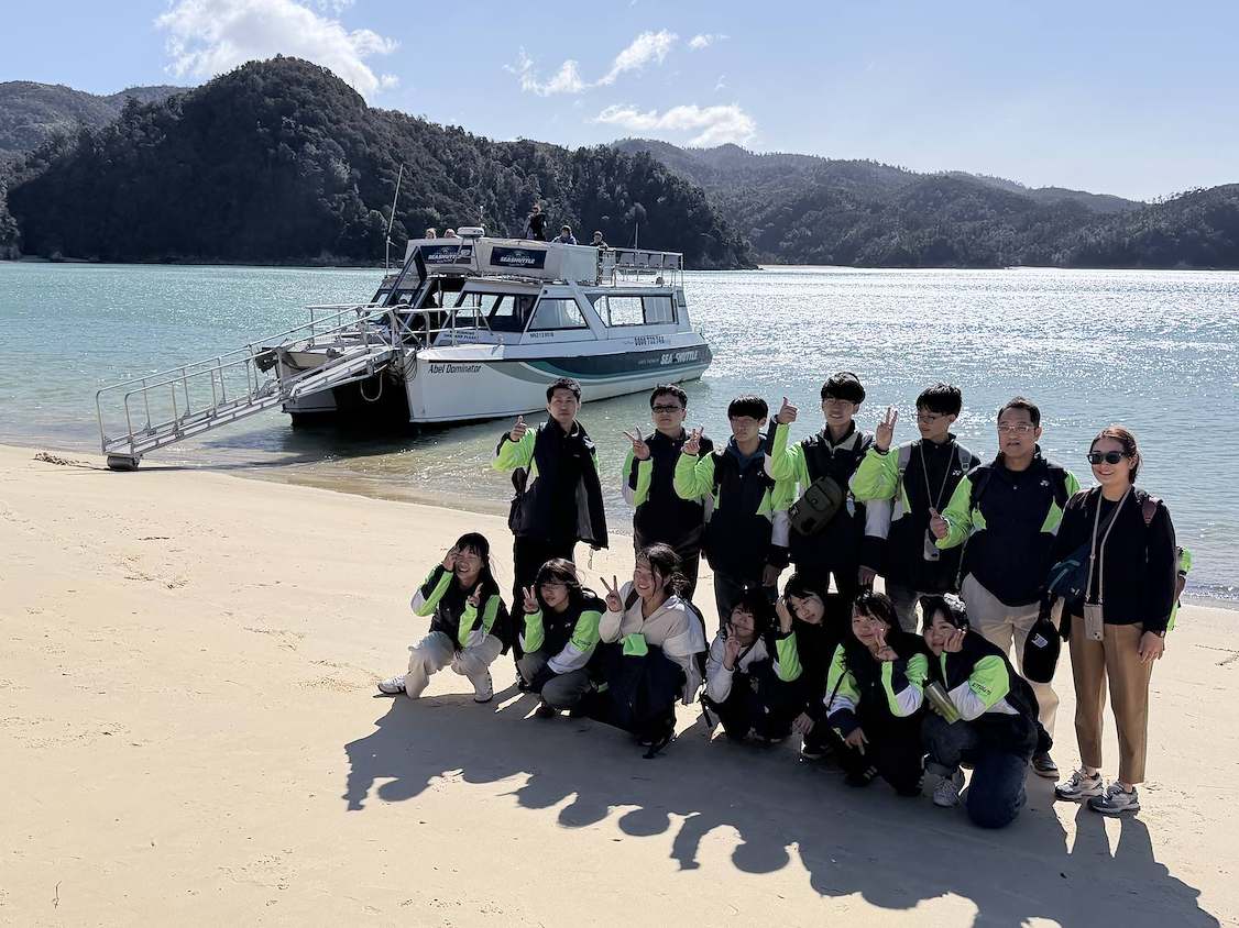 Kiyosato visitors enjoy Motueka exchange