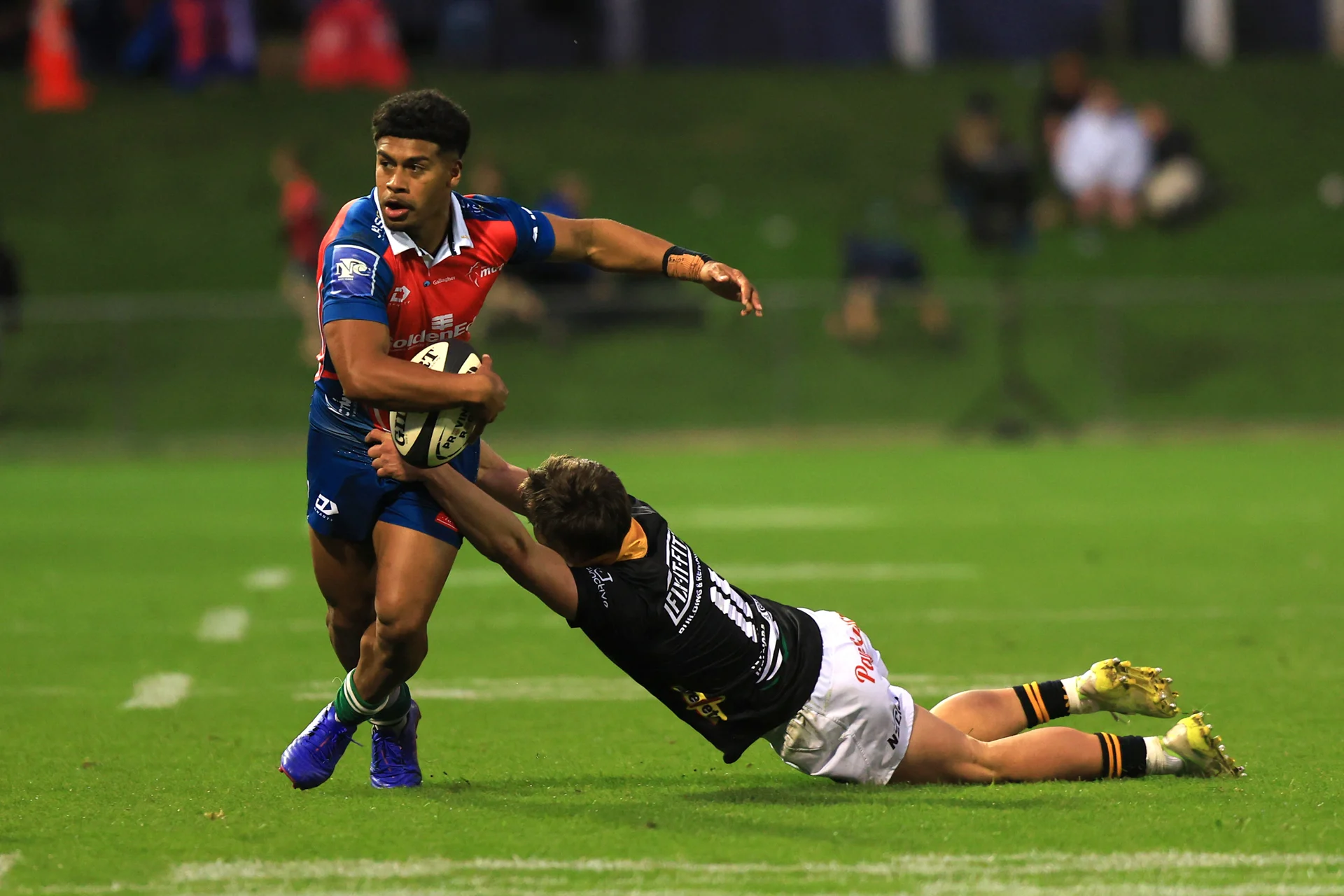 Tasman Mako give locals chance to shine