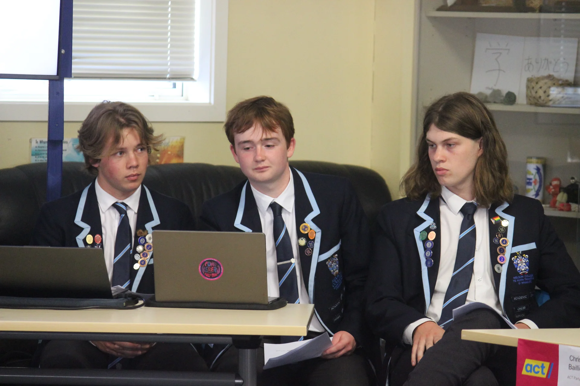 Nelson candidates face questions from students