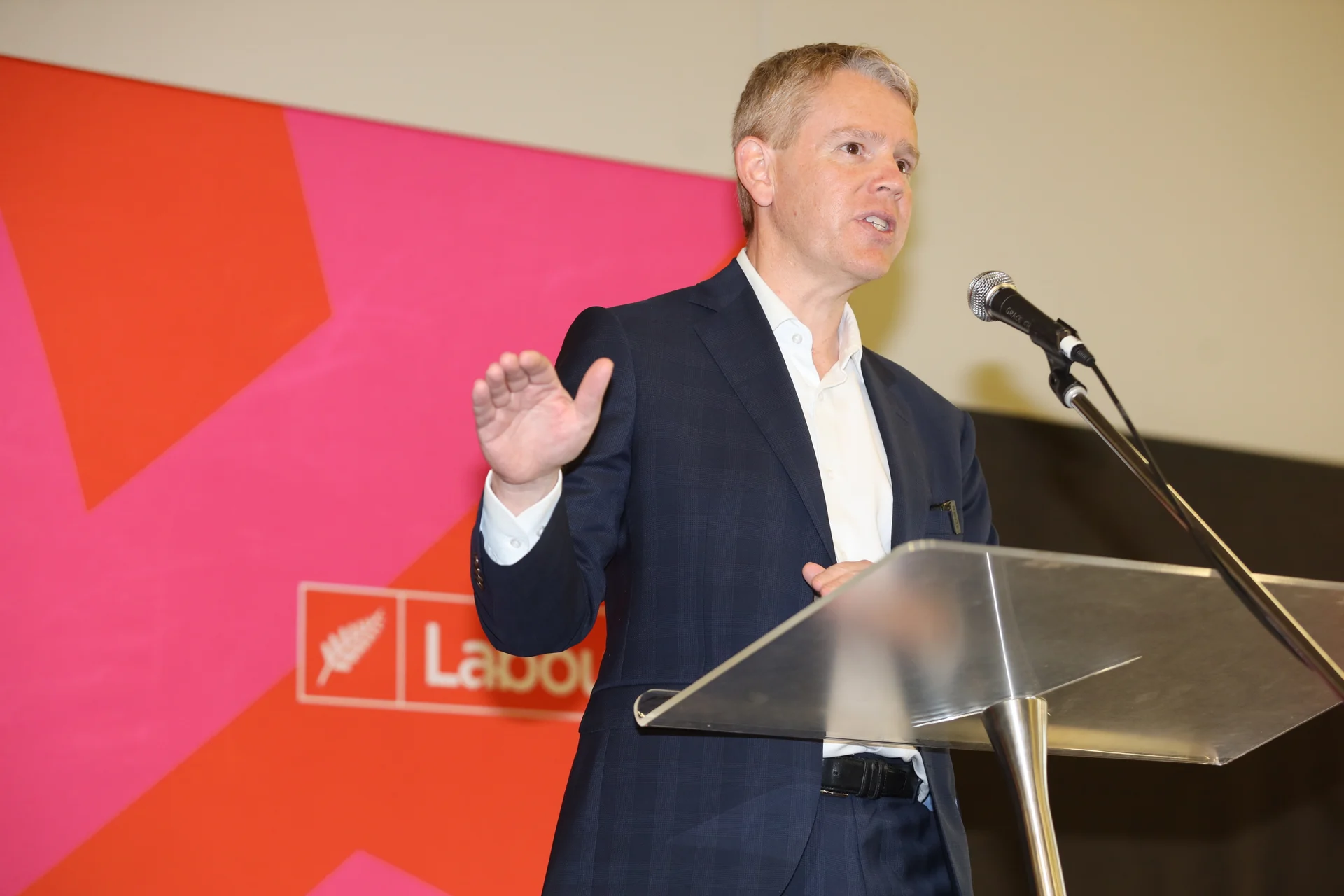 No project backtracks, Hipkins tells Nelson