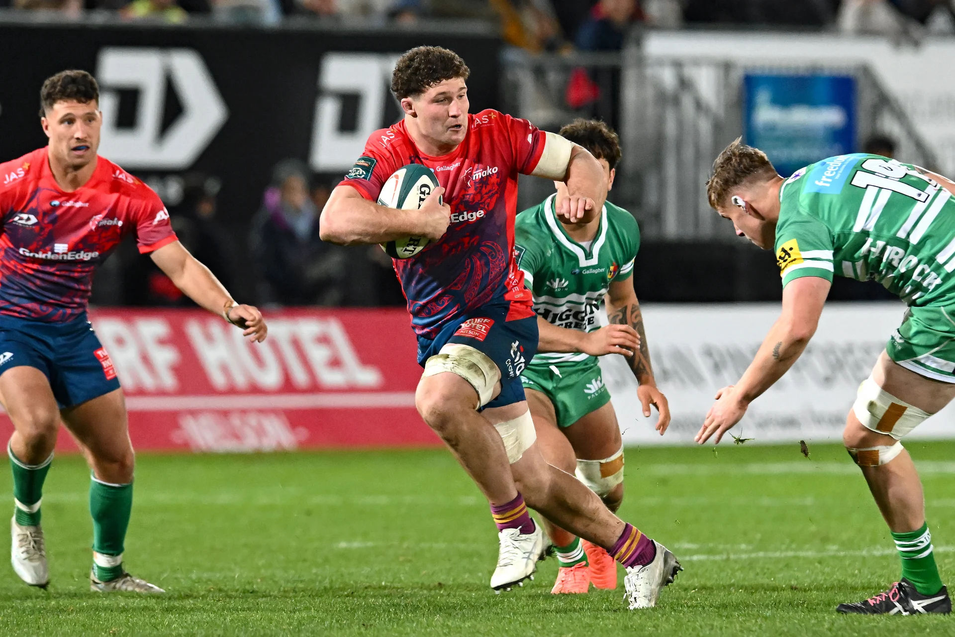 Last gasp try sinks Otago