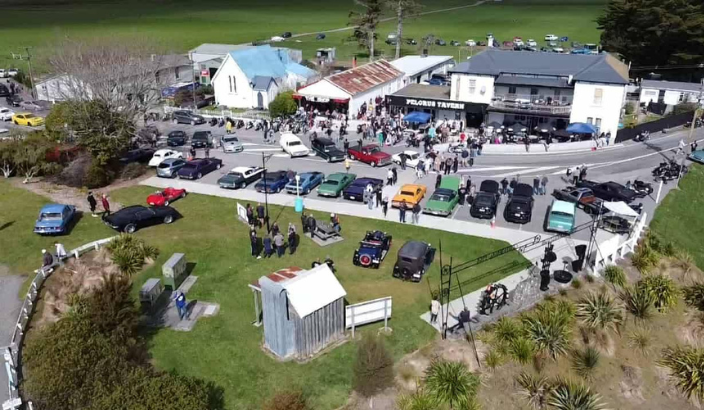 Roadhouse breakfast helps fuel rescue helicopter