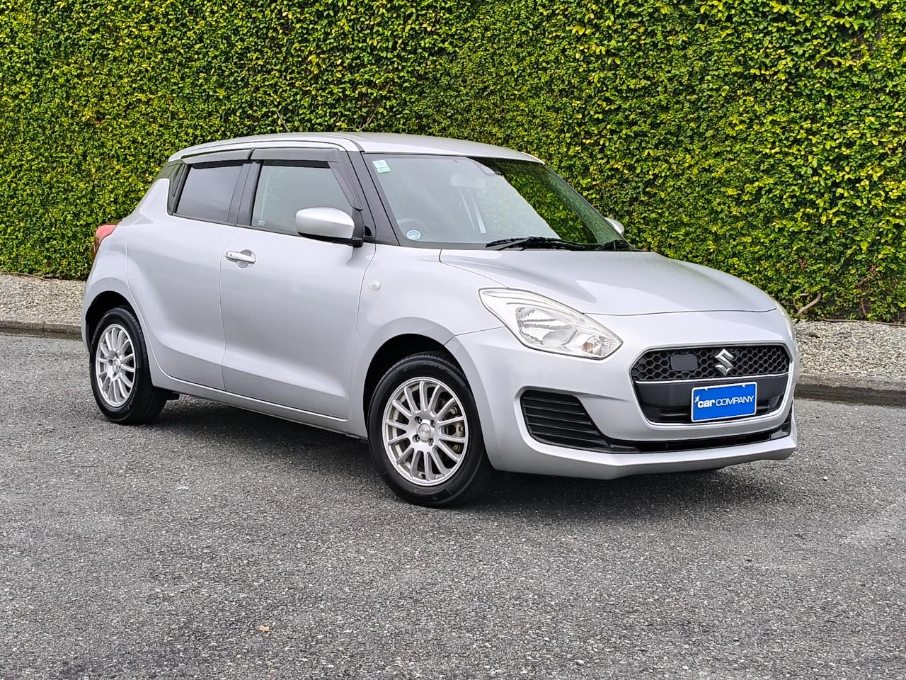 2018 Suzuki Swift - View 1