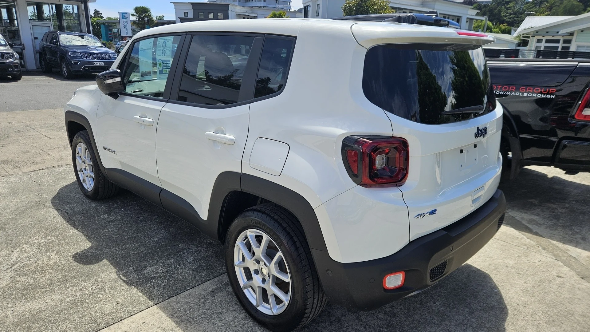 2026 Jeep Renegade - Thumbnail 3