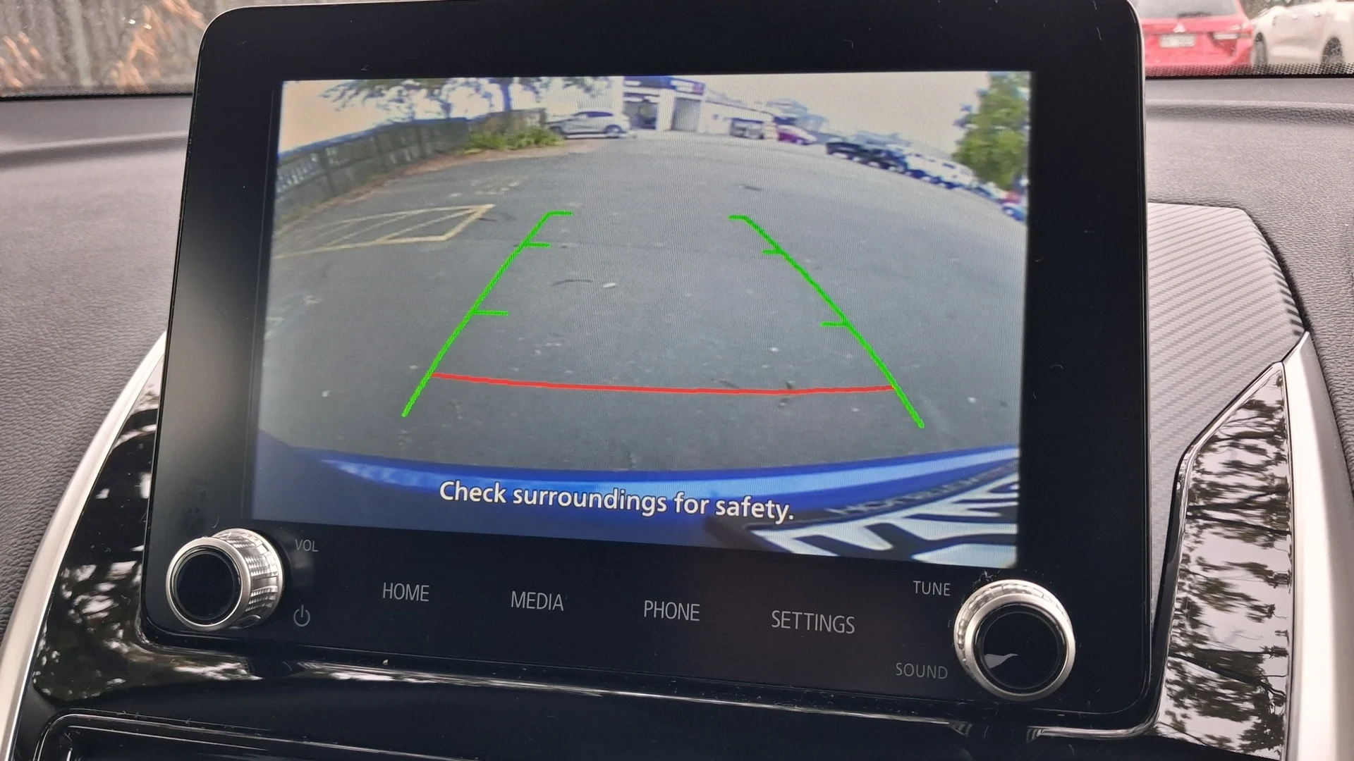 2025 Mitsubishi Eclipse Cross - Thumbnail 3