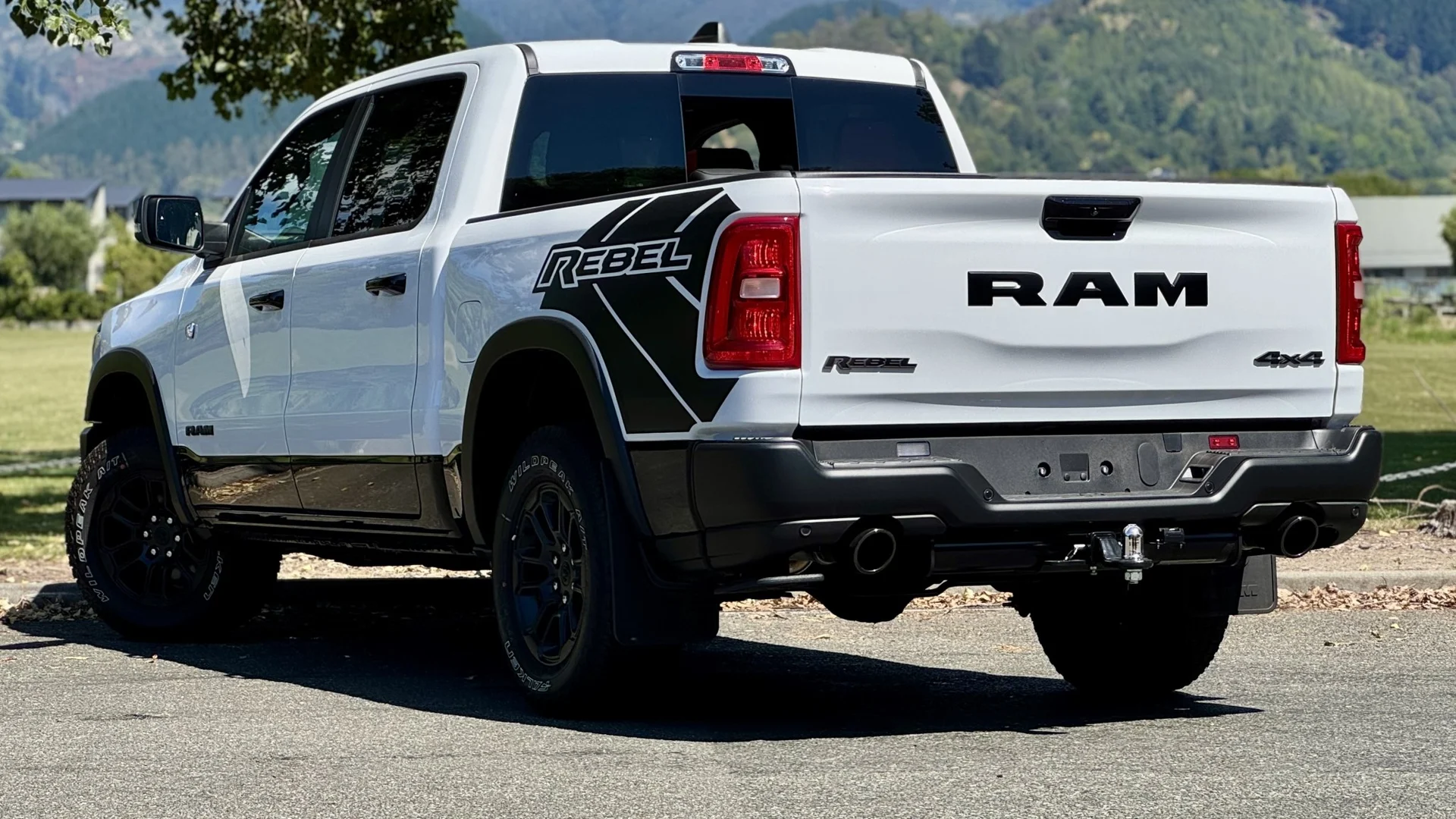 2026 RAM 1500 - Thumbnail 3