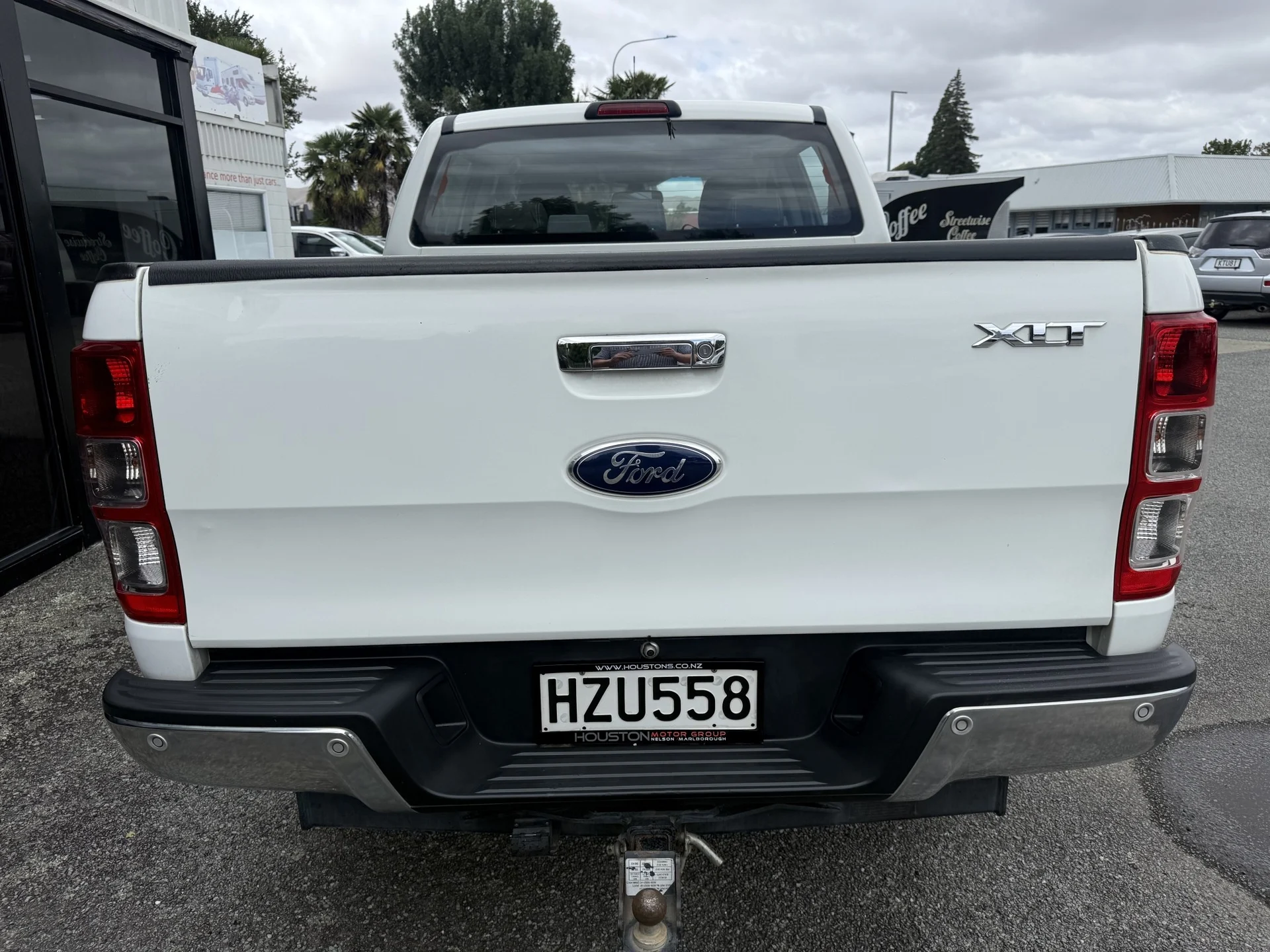 2015 Ford Ranger - Thumbnail 3