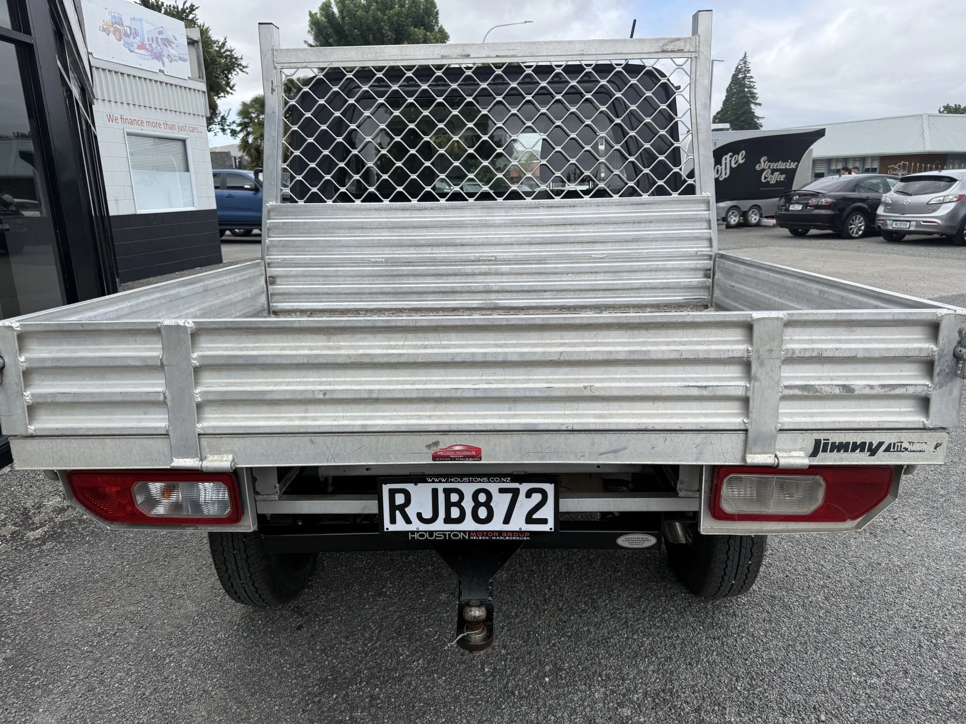 2021 Suzuki Jimny - Thumbnail 3